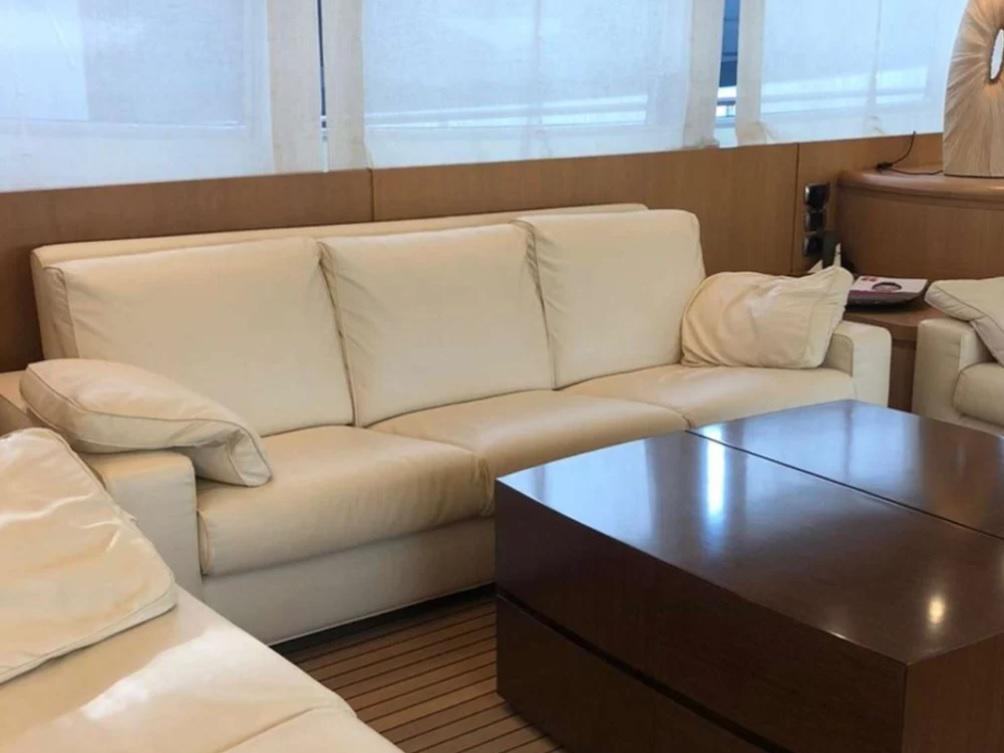 Así es “Pitina”, el lujoso yate que ha puesto en venta Florentino Pérez, presidente del Real Madrid