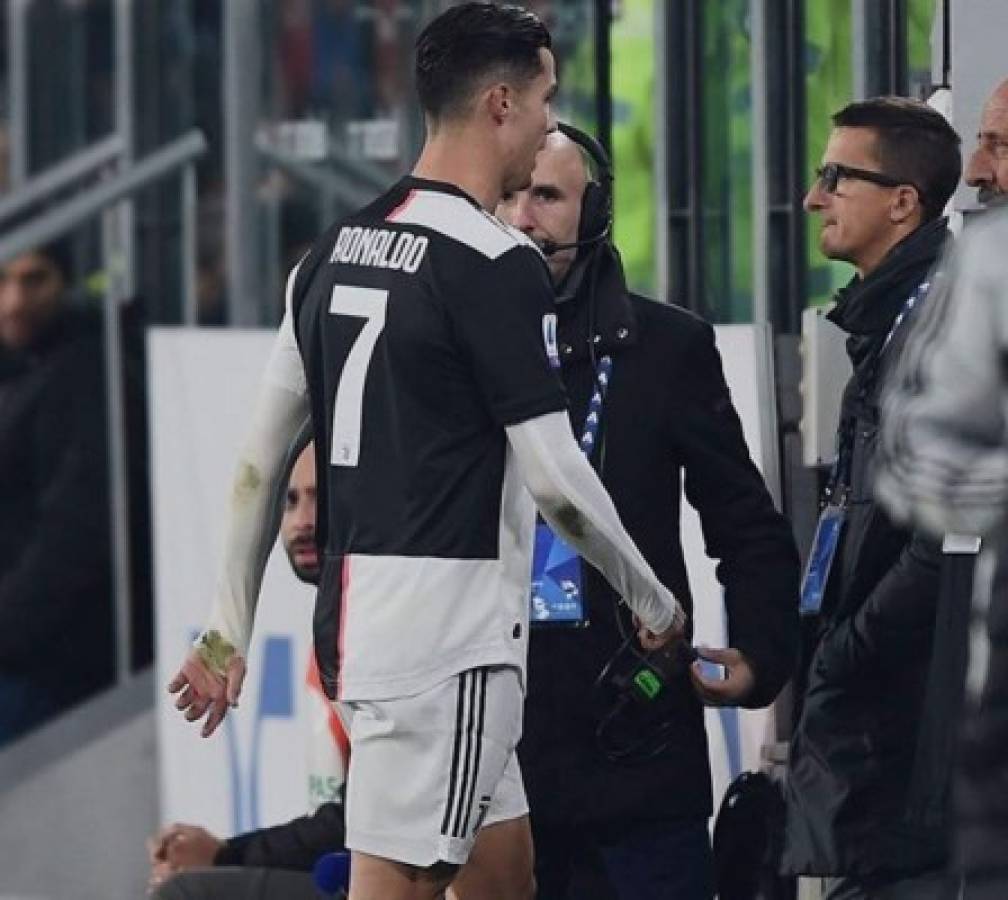 Directo al vestuario: Sarri sacó otra vez a Cristiano Ronaldo y se fue molesto de la cancha