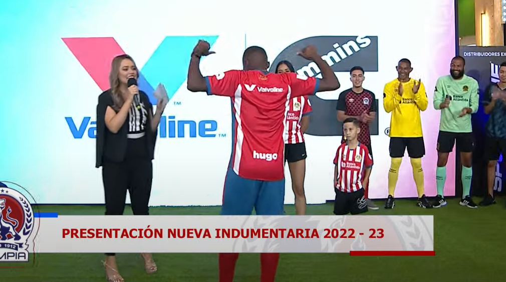 Elegantes, clásicas y nostálgicas: así es la indumentaria especial del Olimpia que utilizará en la temporada 2022-23 en Honduras