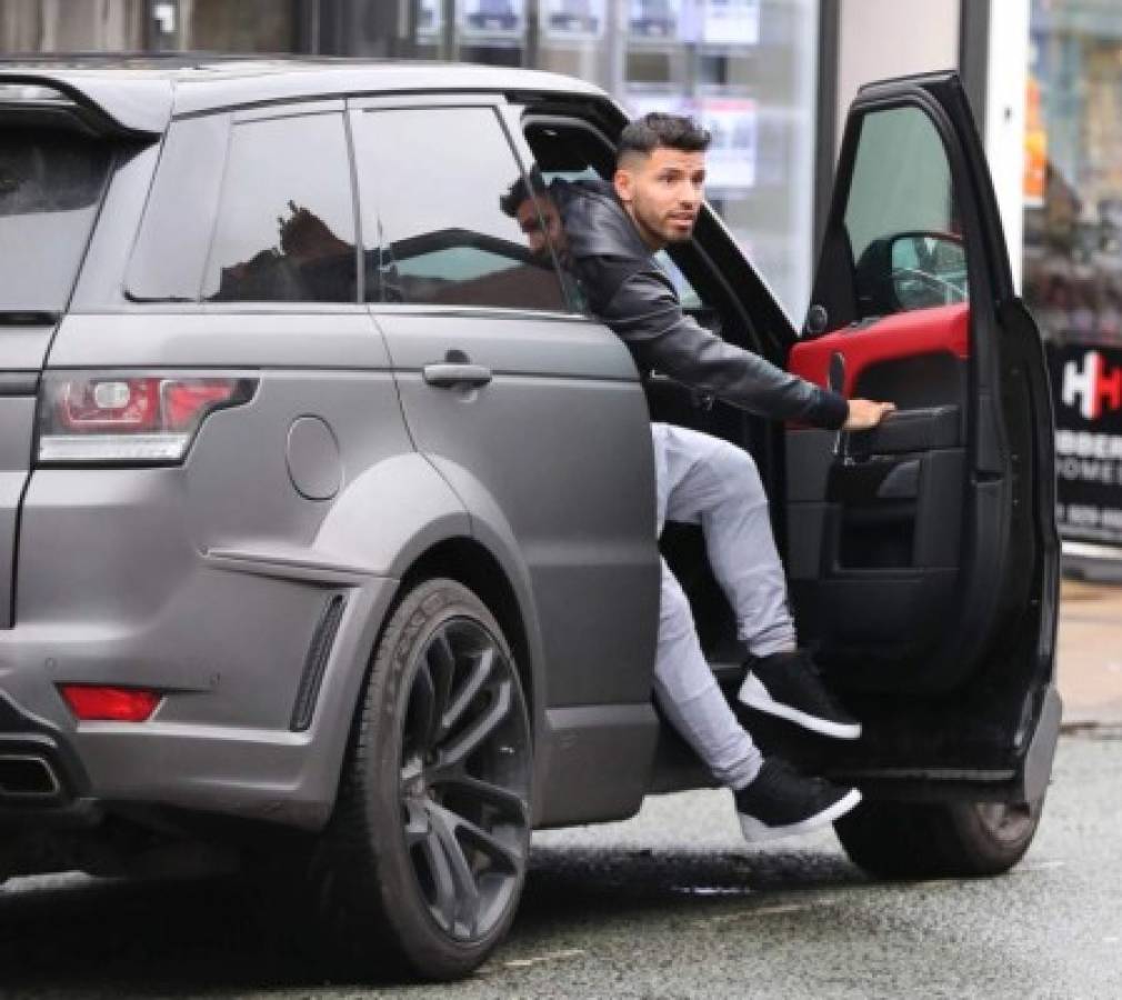 ¡Impresionante! La lujosa colección de autos que tiene el Kun Aguero jugador del Manchester City