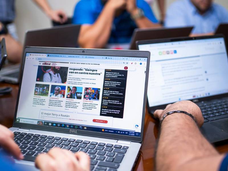 Con una navegación y experiencia rápida, los usuarios pueden disfrutar de las noticias deportivas con mejor calidad, imagen y todo en un solo lugar.