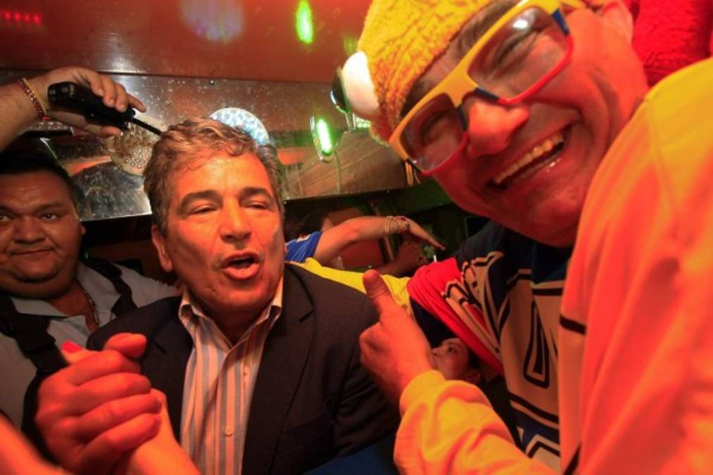 Jorge Luis Pinto es recibido por miles de aficionados en Cúcuta