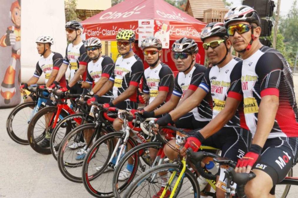 Ciclismo internacional: Éxito total la II edición de la Copa Perla 2019