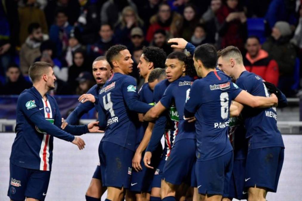 Hattrick de Mbappé y gol de Neymar meten al PSG en la final de la Copa de Francia sobre Lyon