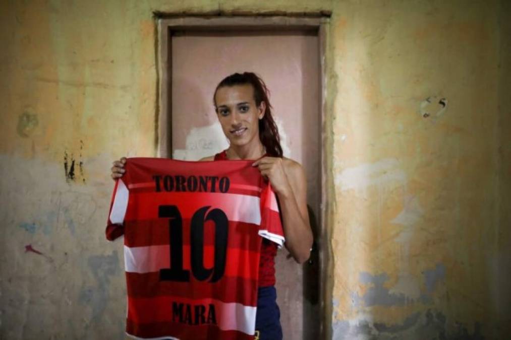 Mara Gómez, la jugadora trans que busca hacer historia en el fútbol de Argentina