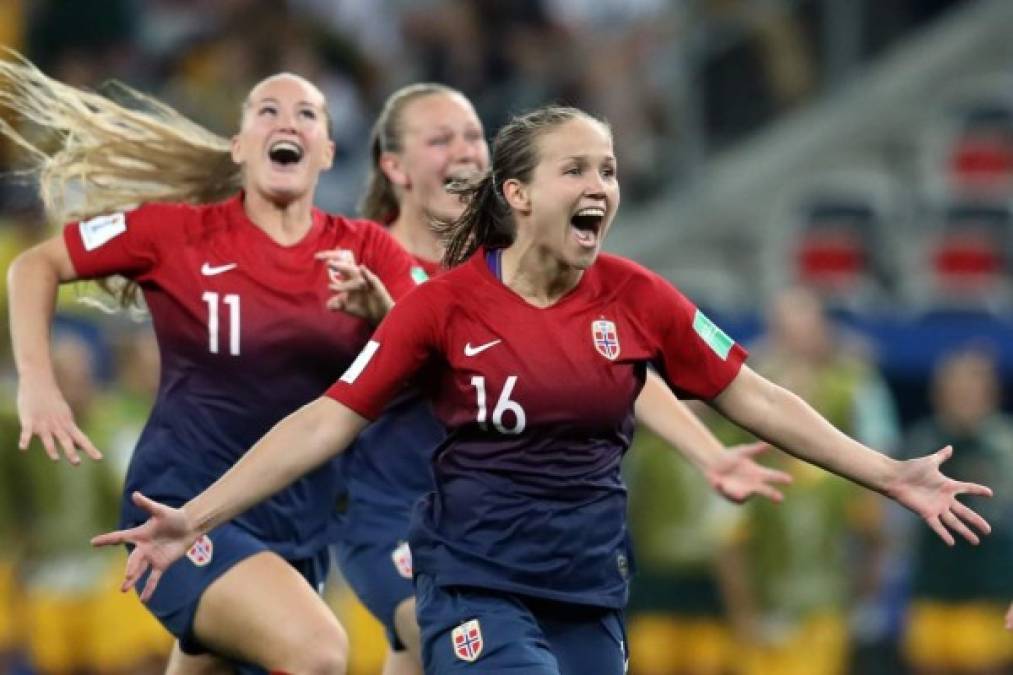 Noruega gana en penales a Australia y Alemania vence a Nigeria en el Mundial Femenino de Francia