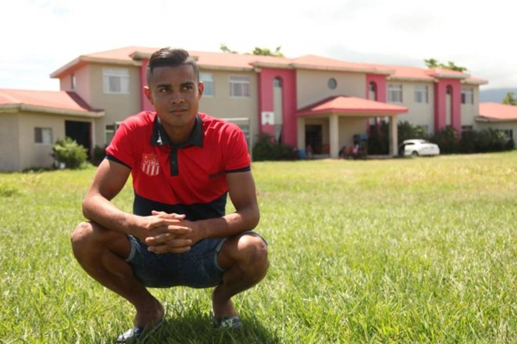 Josmin Barralaga el jornalero que busca triunfar en el Vida