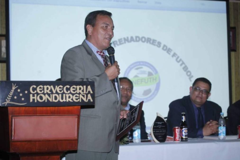 Carlos Tábora: 'Estoy capacitado para dirigir a Honduras”