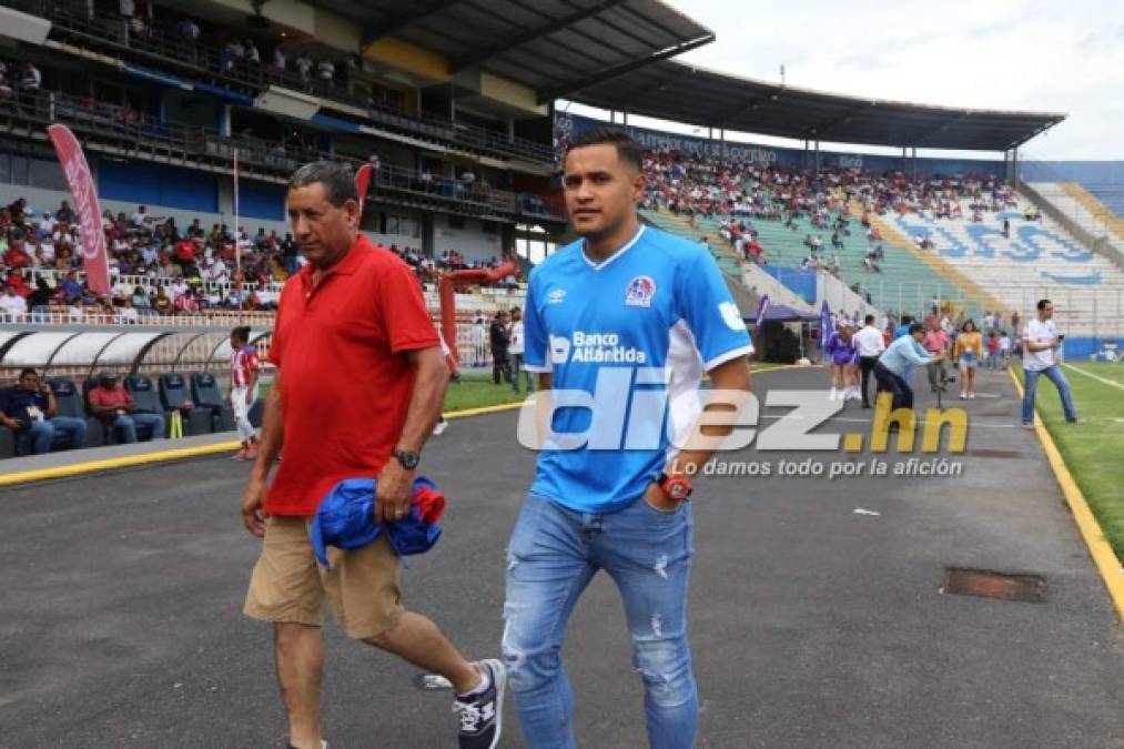 LO QUE NO SE VIO POR TV: ¿Dónde vio el partido Keosseián?; modelo y legionario en primera fila