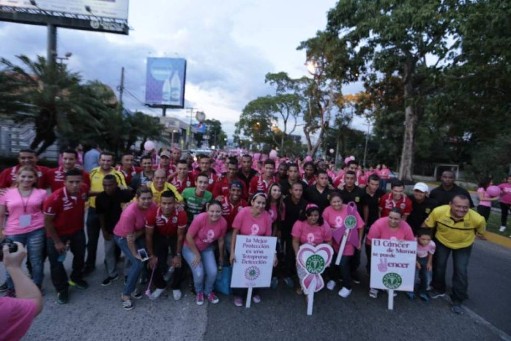 Marathón y Real España, unidos contra el cáncer de mama
