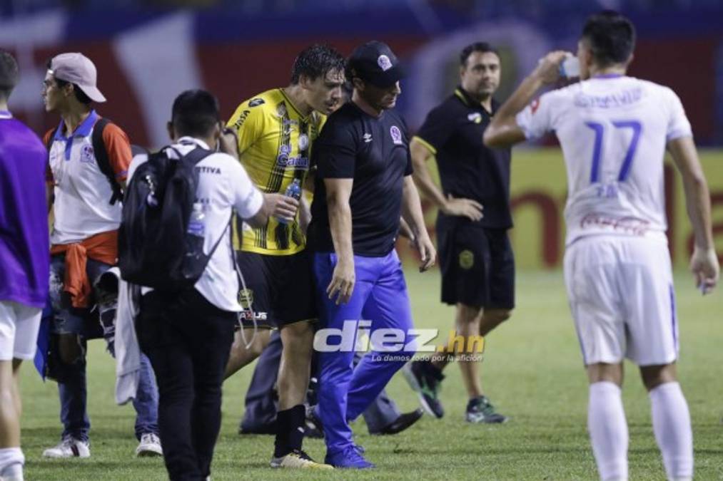 Acta arbitral demuestra por qué Pedro Troglio recibió la roja en Real España-Olimpia