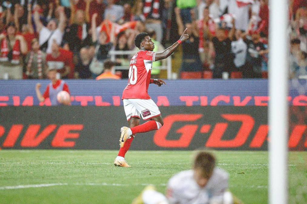 Futbolista es arrestado por este delito en Dubái y así fue su intento de escape de la policía