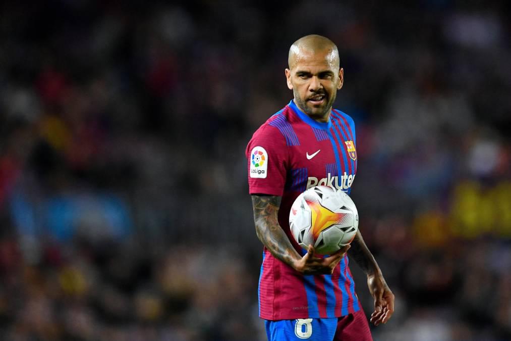 Dani Alves se atrevió a tanto: la curiosa petición que hizo a Joana Sanz tras salir de la cárcel de Barcelona