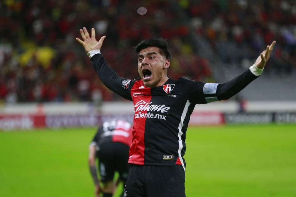 Los gestos de amargura de Troglio, la tristeza de Olimpia y el que festejó a lo Messi en la remontada del Atlas