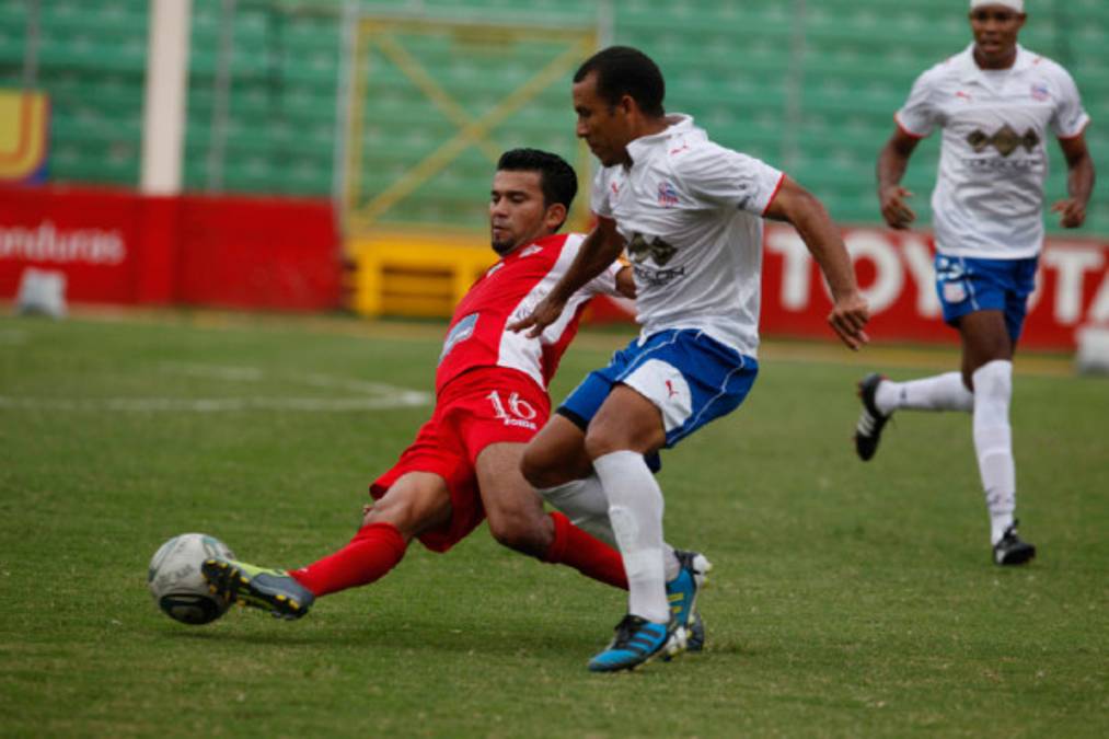 Necaxa y Choloma aburrieron en el Nacional