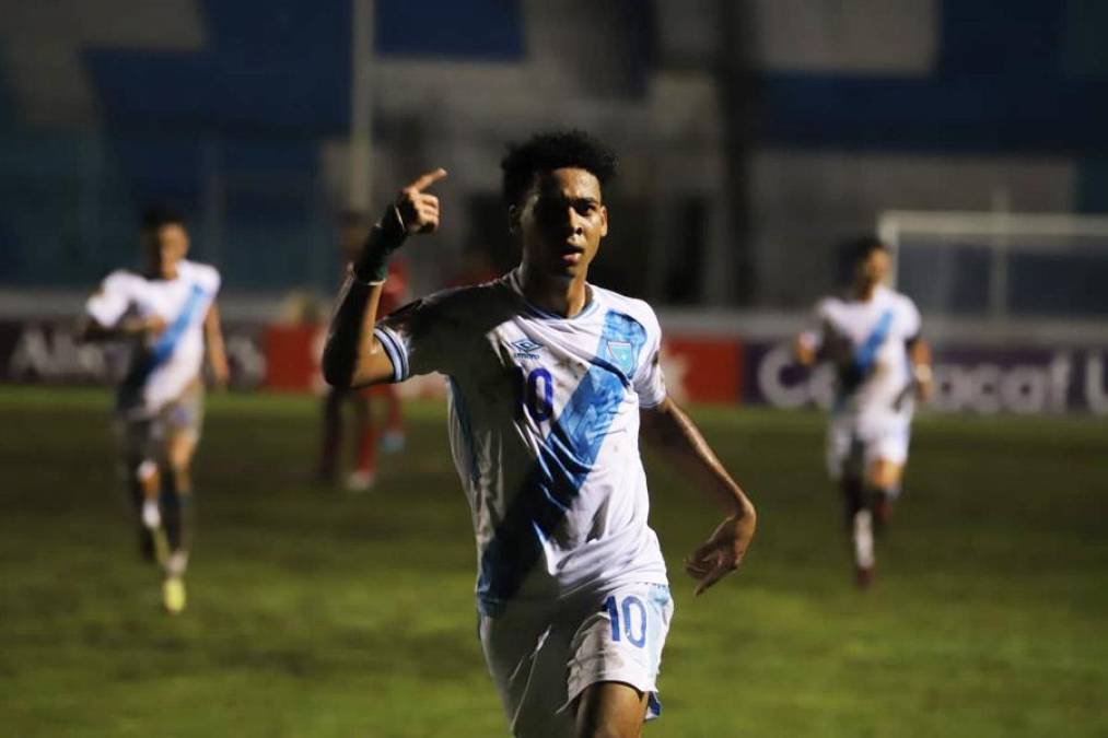 El posible 11 de la selección de Guatemala: cuatro juegan en el extranjero y serían titulares esta noche ante Honduras