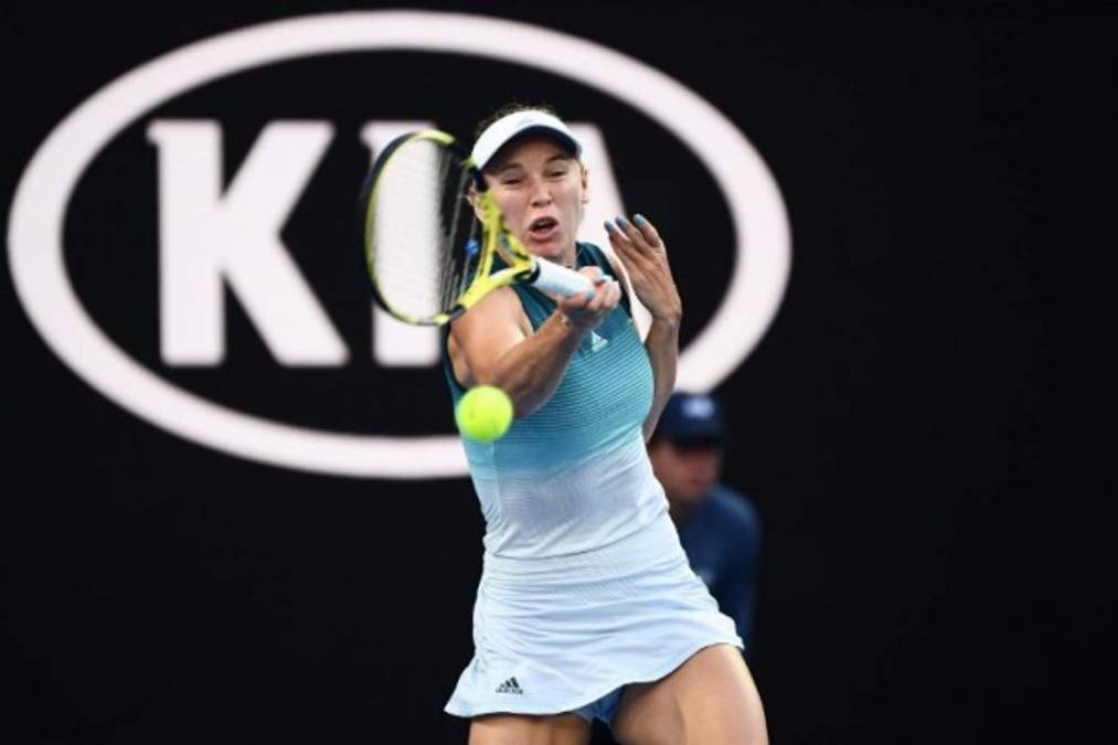 Nadal y Federer sonríen en Australia, Murray se despide con épica