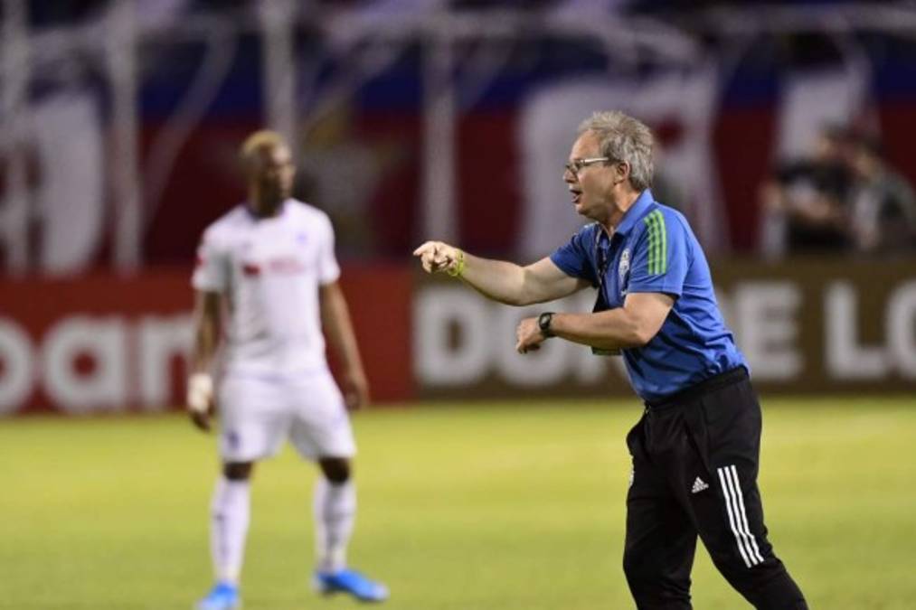 Brian Schmetzer, DT del Seattle: 'No creíamos que el empate fuera algo que pasara”