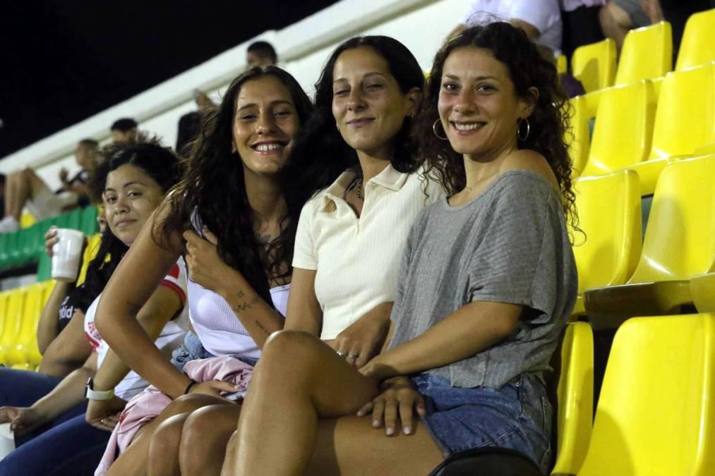 ¿Qué lugares visitaron? Así son las divertidas vacaciones de las hijas de Pedro Troglio en Honduras