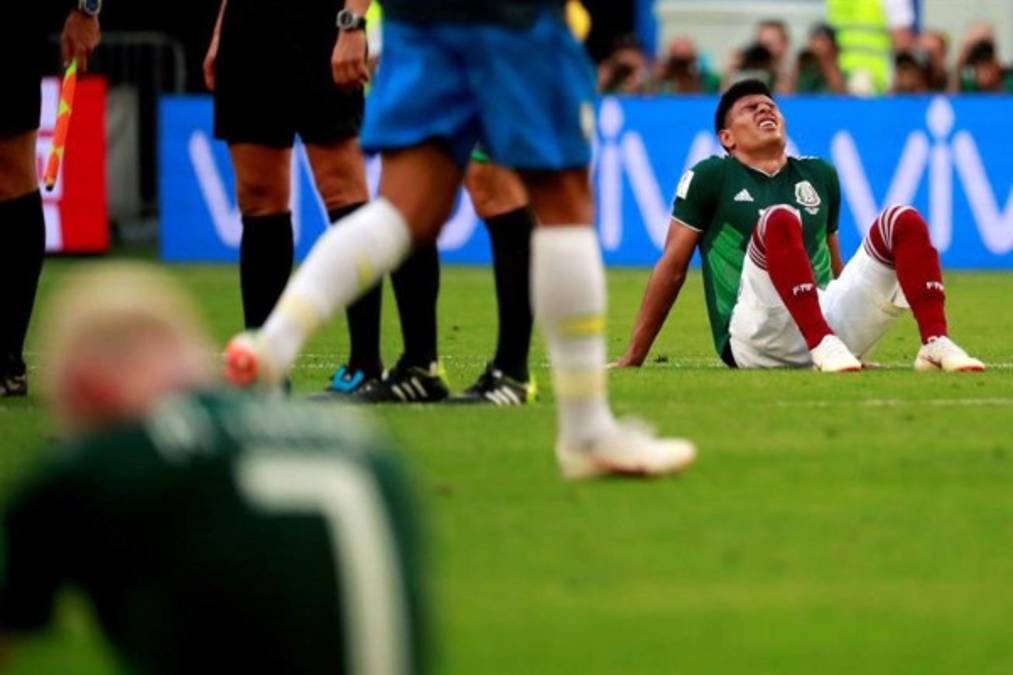Las desgarradoras fotos de jugadores de México tras eliminación en Rusia 2018