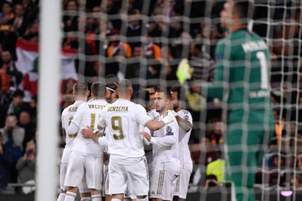 ¡Real Madrid le receta media docena al Galatasaray en la Champions League!