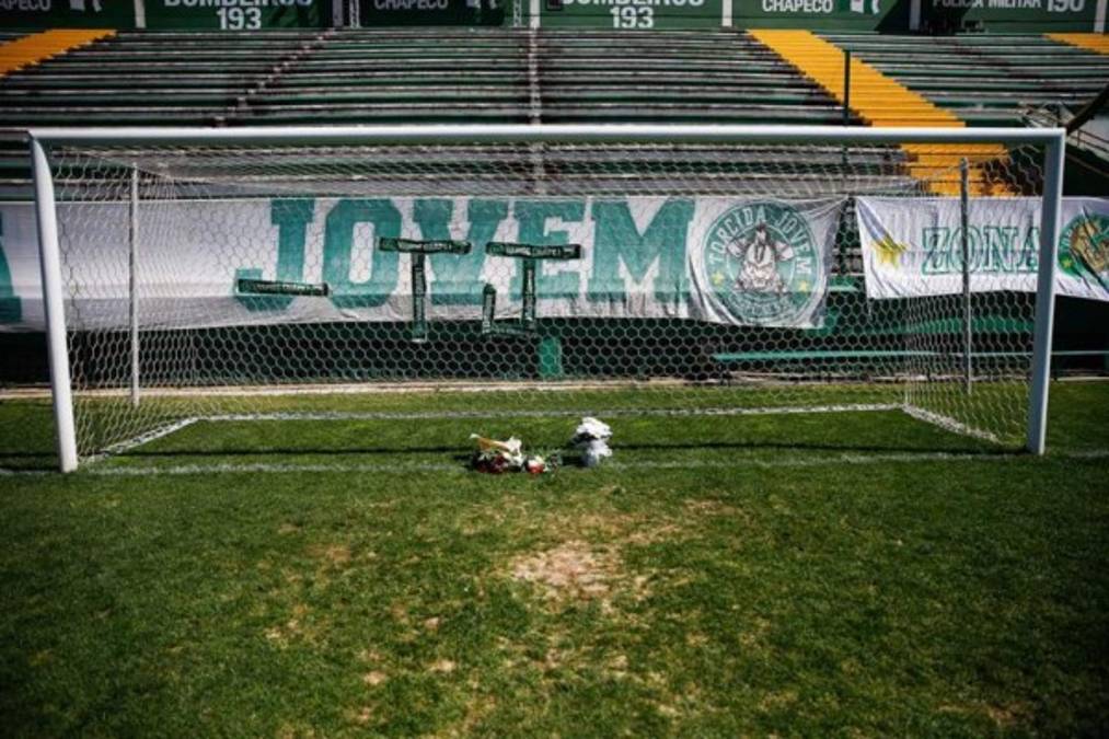 ¡QUE DURO! Las imágenes más tristes del adiós a futbolistas del Chapecoense