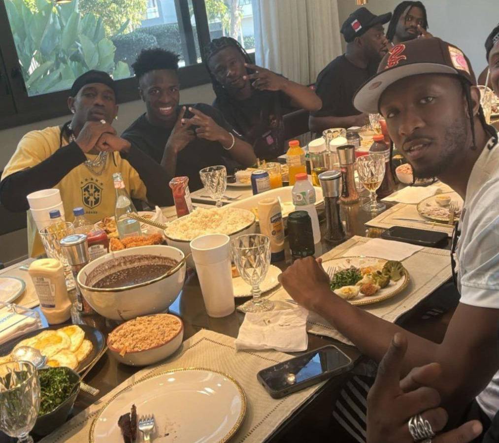 Mbappé y su mejor amigo se soltaron con Bad Bunny; Endrick festeja en exótico país y Vinicius sorprende