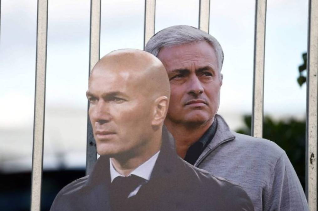 Aficionados del Manchester United piden a Zidane de una forma muy peculiar
