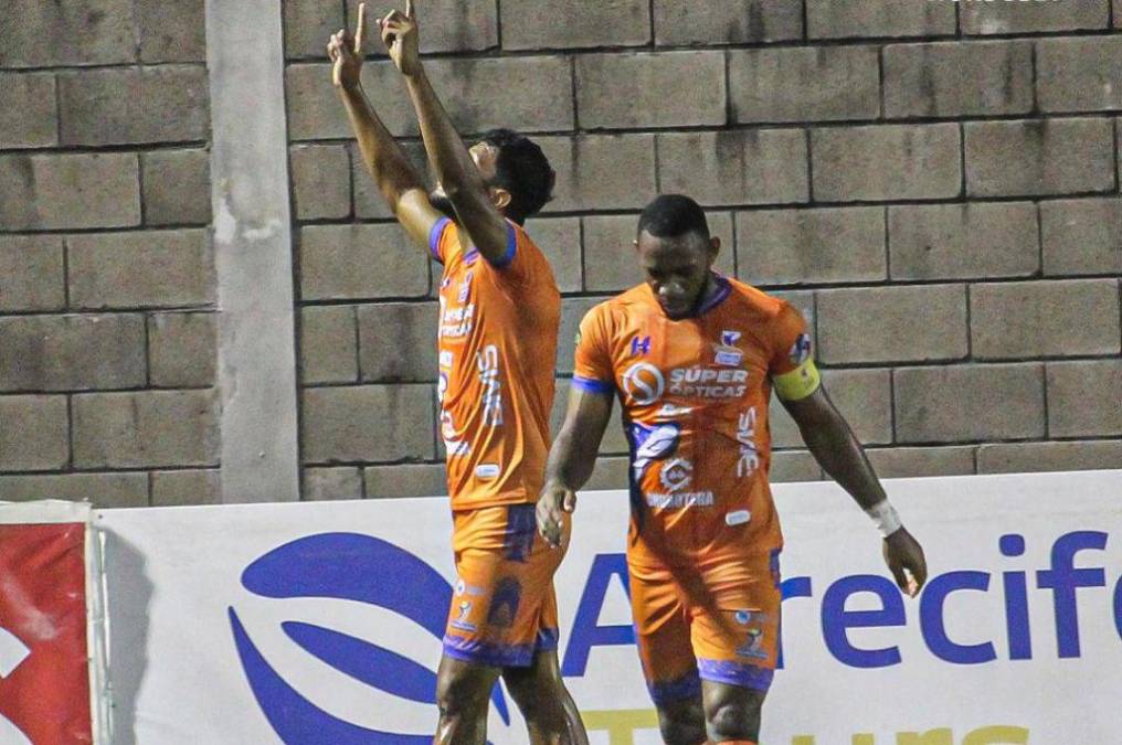 Eddie Hernández evitó la derrota de Olancho FC ante UPNFM que se aleja un poco más de la zona roja del descenso