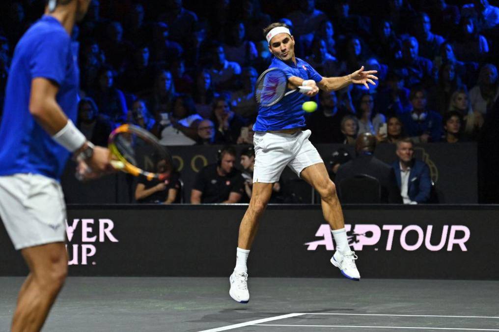 ¡Adiós leyenda! Roger Federer jugó su último partido como tenista profesional y se despidió entre lágrimas