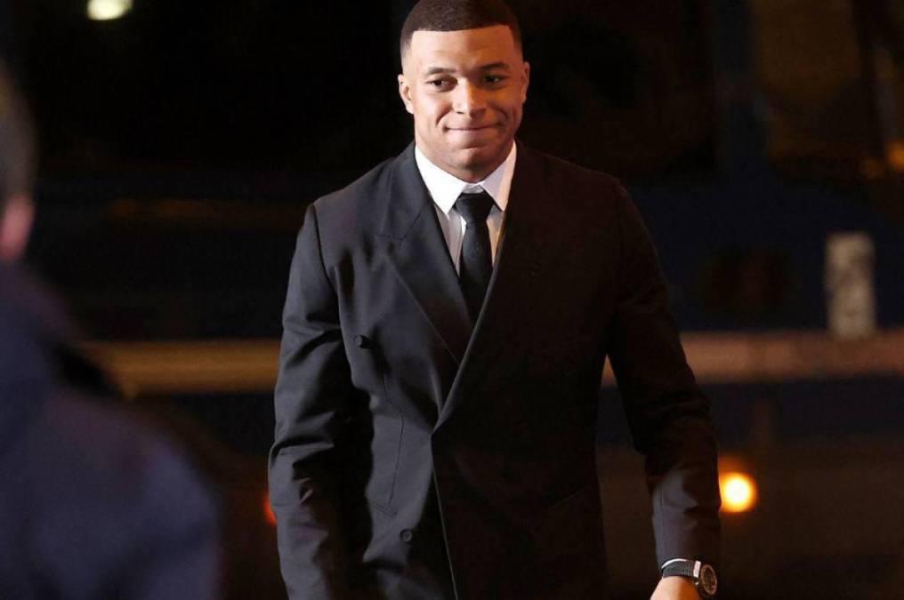Real Madrid pone gran condición a Mbappé para su fichaje y el jugador perjudicado: “Florentino escuchará ofertas”