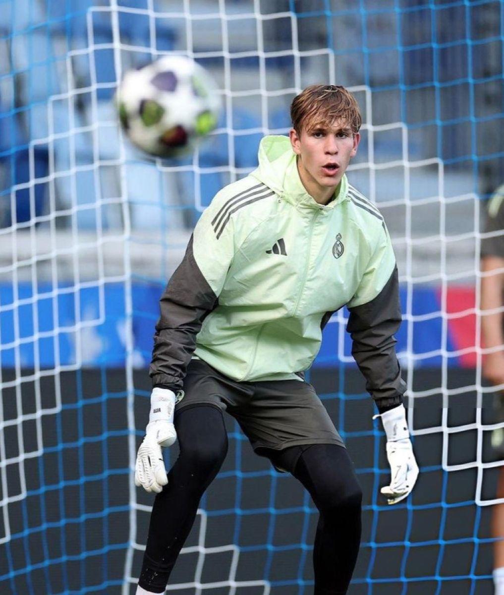 De huir de la guerra y dejar a su mamá a reemplazo de Courtois ante Barcelona