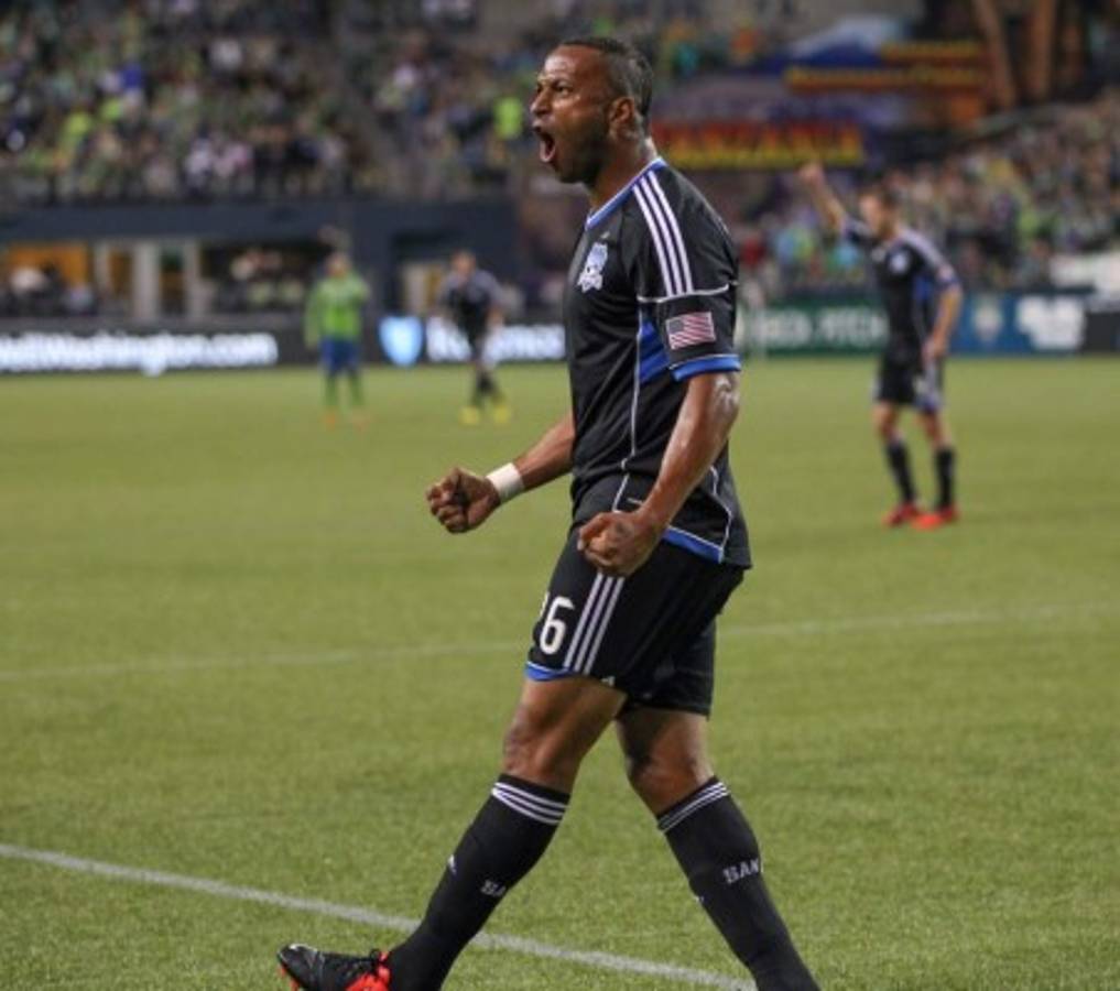 Los futbolistas centroamericanos que juegan en la MLS