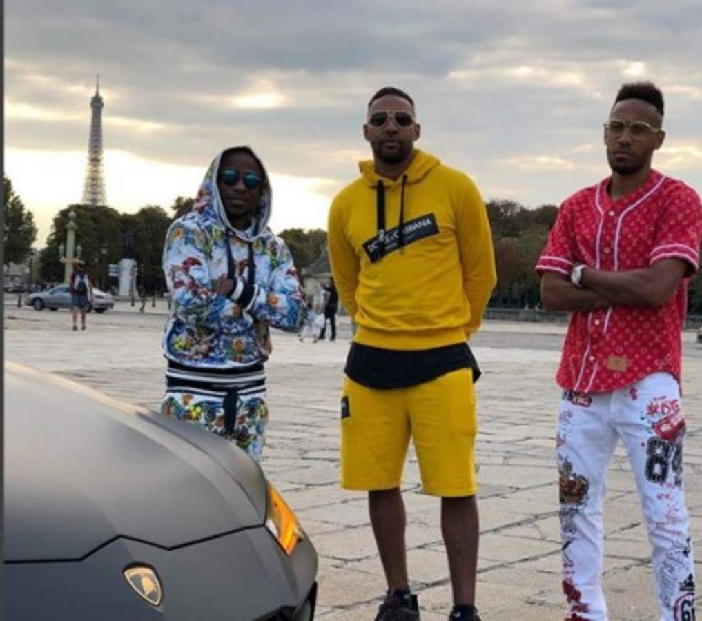 Jets, Lamborghinis y moda: Los Lujos de Pierre-Emerick Aubameyang en Inglaterra   