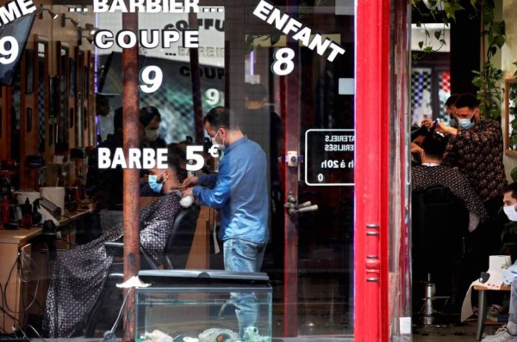 Francia y España salen del confinamiento por el coronavirus, que resurge en Asia