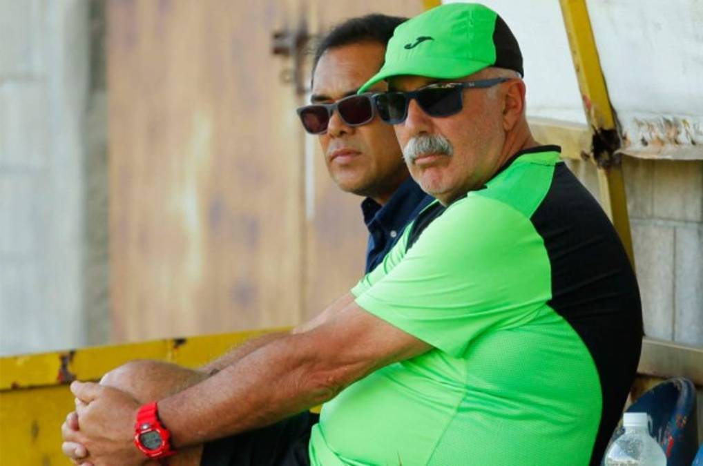 Manuel Keosseián sobre las bajas: 'Necesito jugadores de otras características'