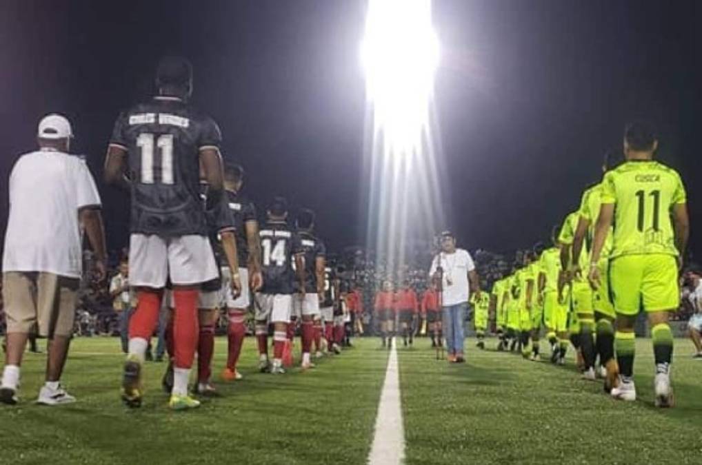 Futbolistas, árbitros y entrenadores de primera: Los reconocidos hondureños que estuvieron en la Copa Mariachi 2021