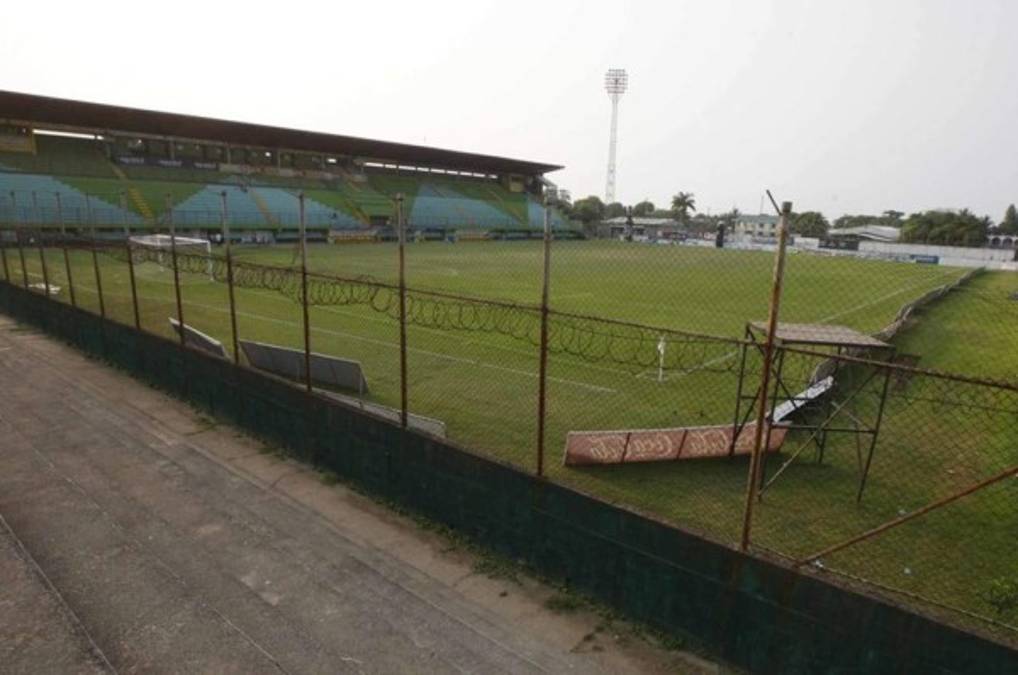 En el Excélsior: Se llevan preso a aficionado del Real España