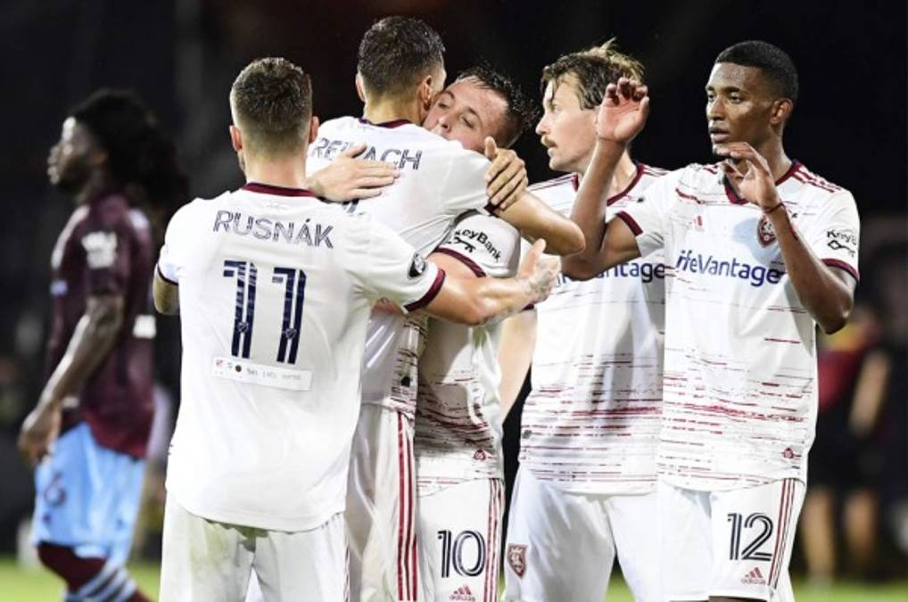 Douglas Martínez da una asistencia en triunfo del Real Salt Lake ante el Colorado Rapids