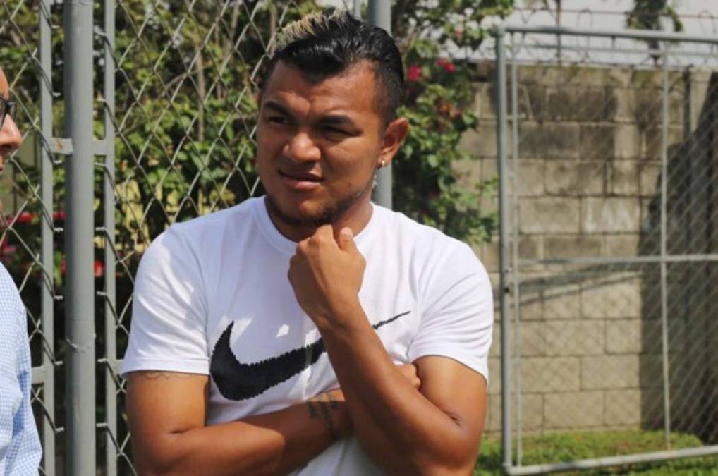 Mario Martínez: 'Mi primera opción es Real España, pero voy a escuchar ofertas de otros clubes'