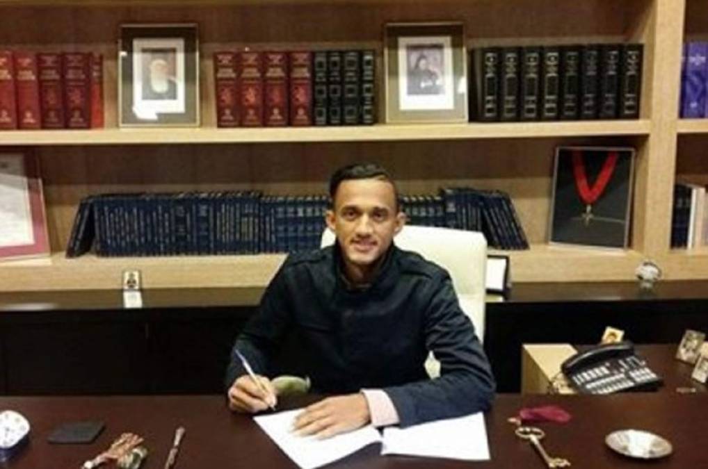 Diego Reyes debuta en Grecia ante el poderoso Olympiacos