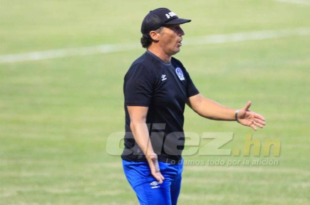 Pedro Troglio: 'Olimpia tiene que estar luchando ahí arriba, la intención es salir primeros'