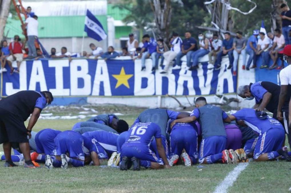 Victoria y los dos equipos con los peores inicios en la historia de Liga Nacional de Honduras