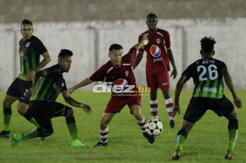 Ascenso: Villanueva desaprovecha su localía y empata sin goles ante Atlético Pinares