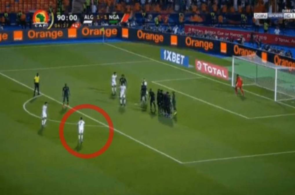 Mahrez clasifica a Argelia a la final de la Copa de África