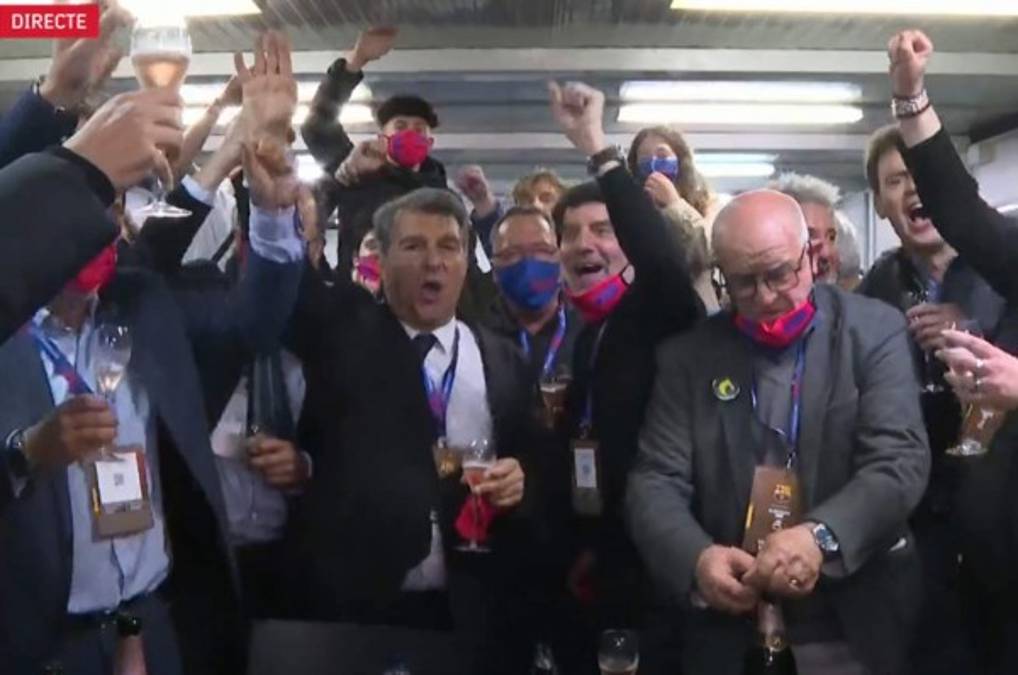 Así se vivió el regreso de Laporta a la presidencia del Barcelona; los mensajes de Puyol y Eto'o