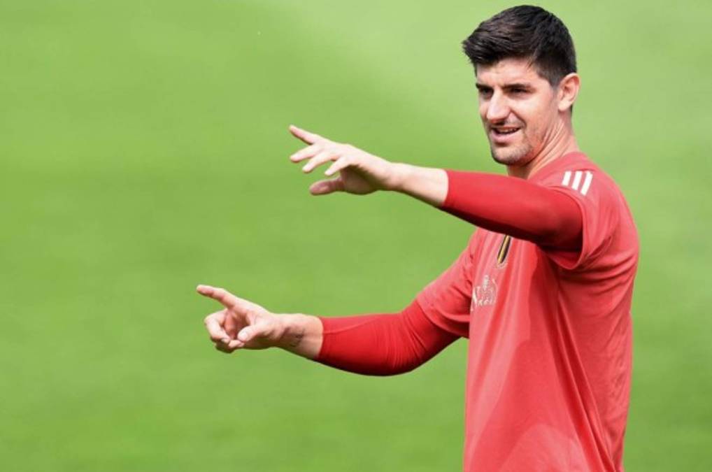 Courtois destapa secretos del vestuario del Real Madrid: los amargados, bromistas y el más técnico