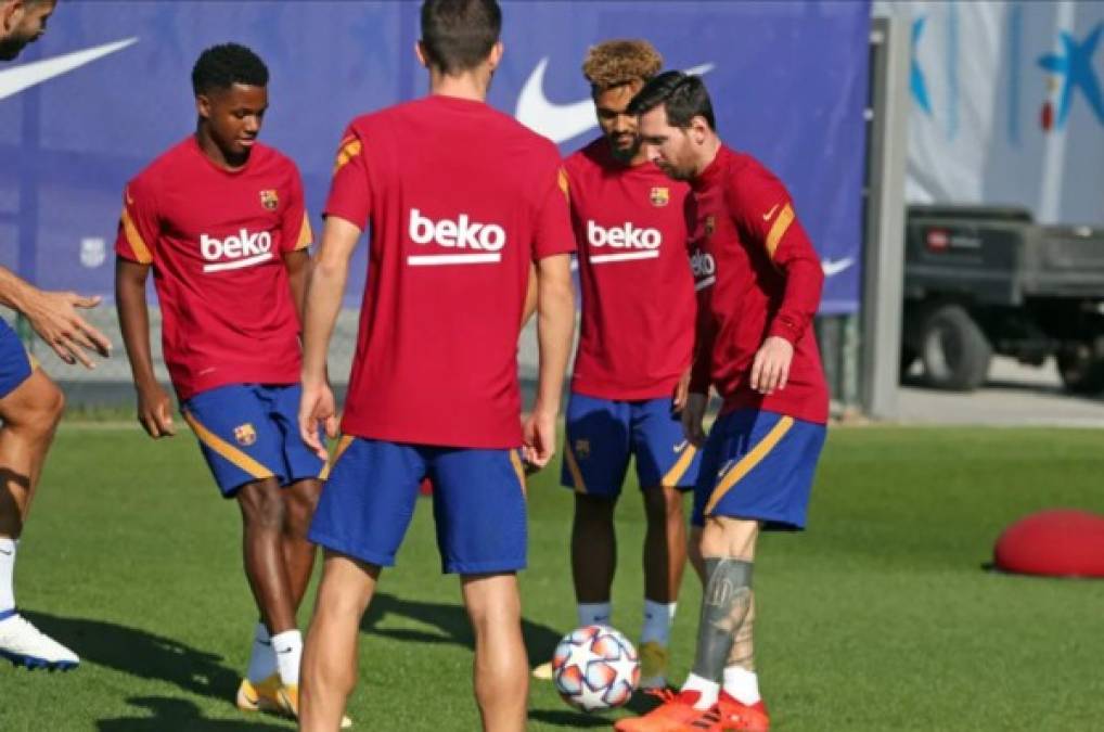 Koeman confirma los dos fichajes que necesita el Barcelona y revela detalles de su charla con Messi