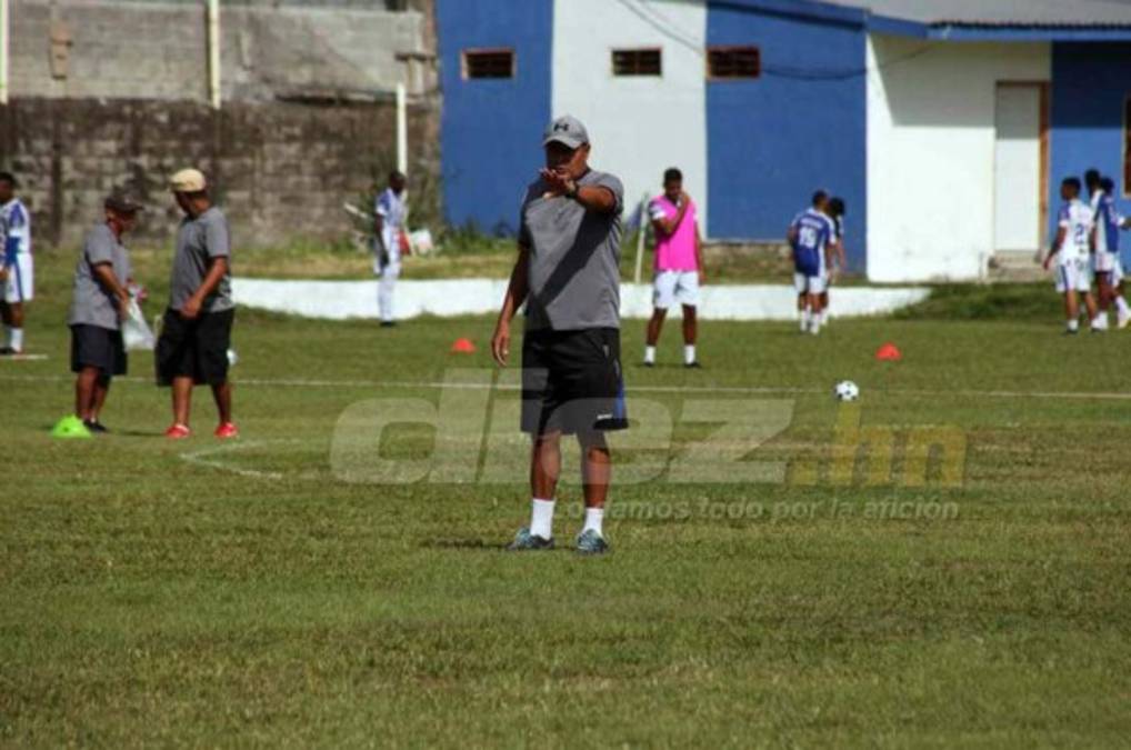 Wilmer Cruz: ''Acá hay técnicos que han dirigido 45 años y solo han ganado un título, yo ya gané tres”