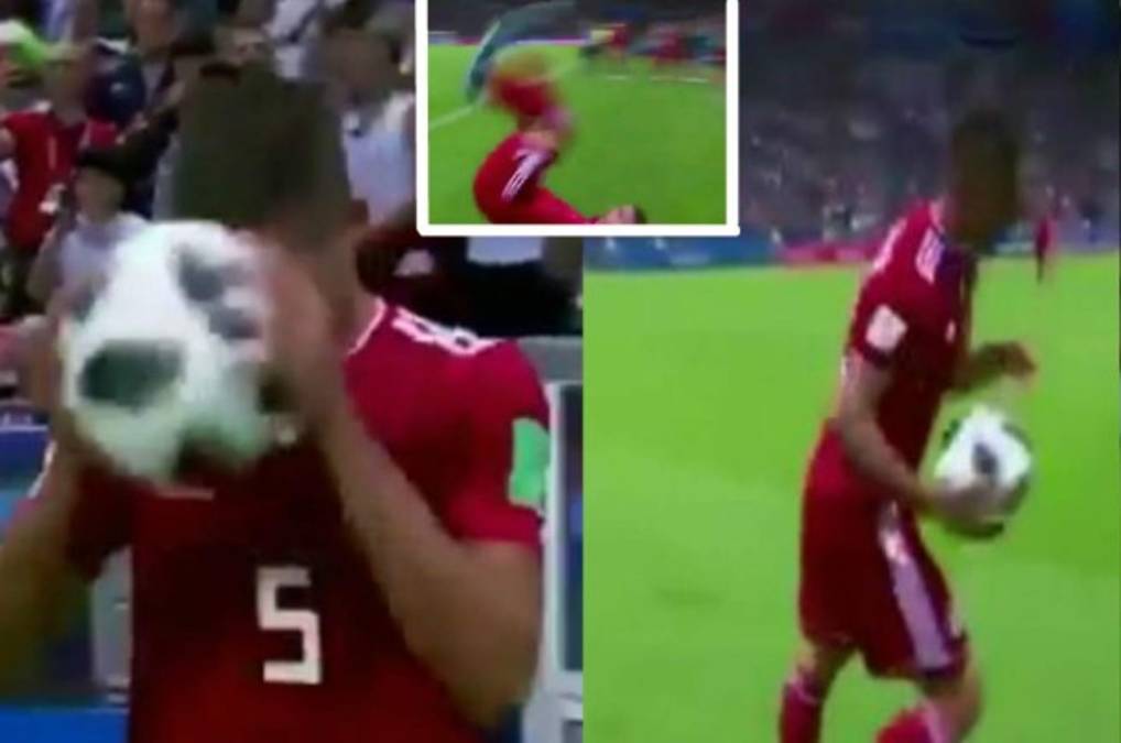 Futbolista iraní hace el mayor 'oso' del Mundial con su saque de banda acrobático fallido